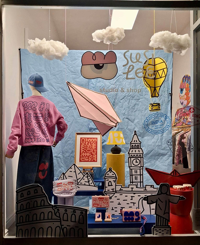 Mostra concorso vetrine Abbiategrasso SUSI LEE STUDIO primo premio categoria non alimentari_SITO